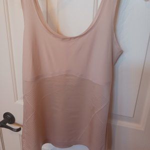 Spanx Thinstinx Tank Medium